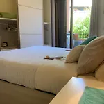 La Marina With Pool Διαμέρισμα *